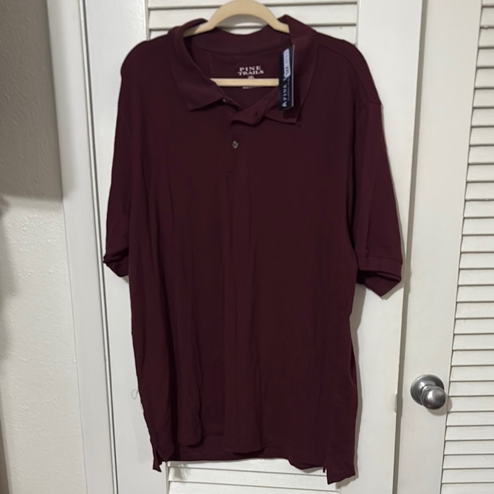 Classic Red Polo Shirt with Short Sleeves